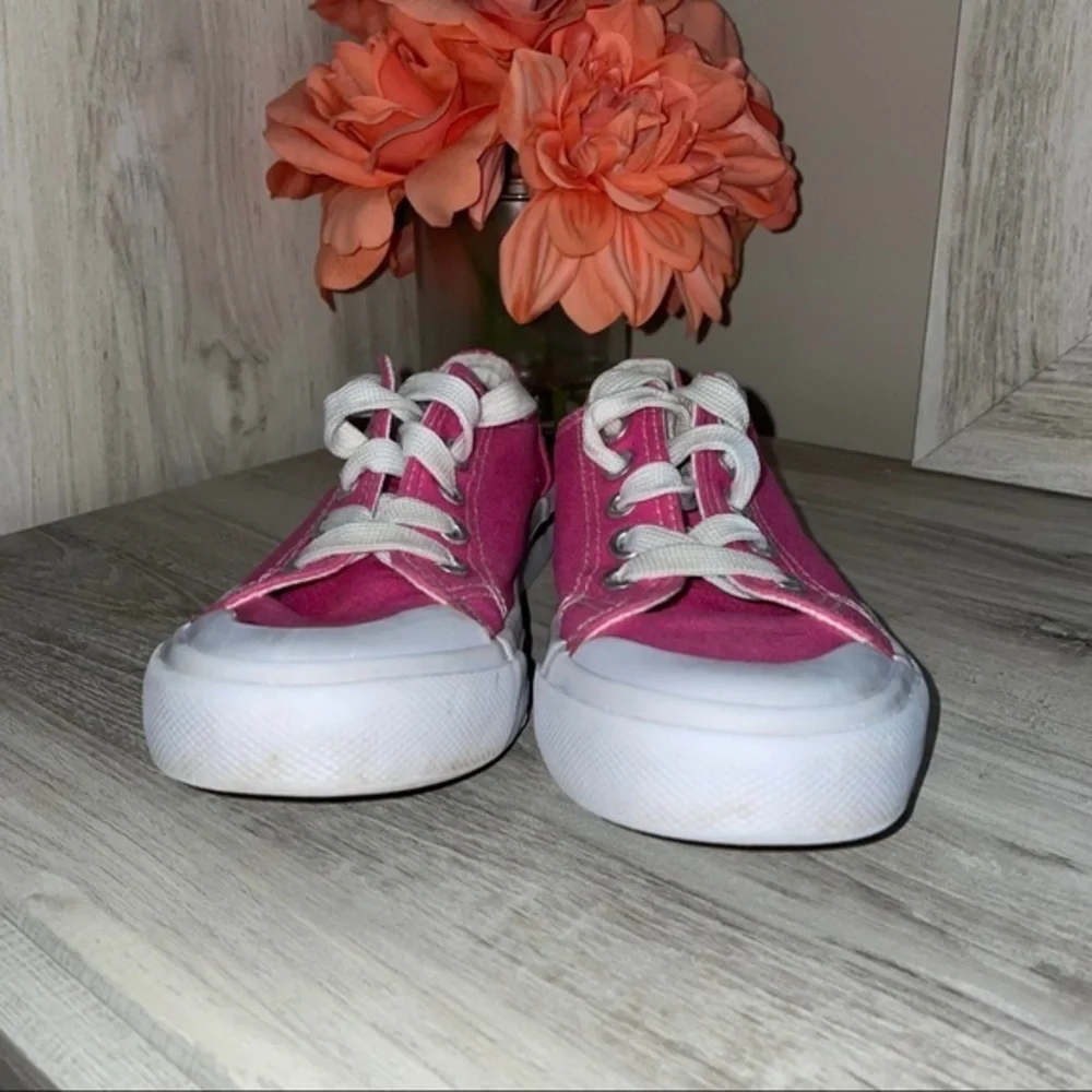 Roebuck&Co like new sneakers